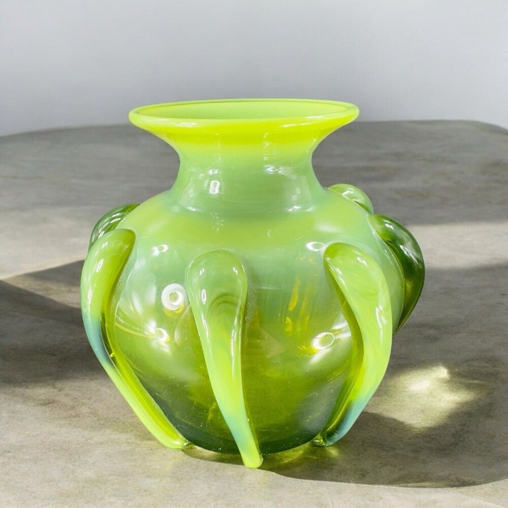 Antique Bohemian Hand Blown Green Opalescent Applied Glass Vase Vessel‎ Vintage - Picture 3 of 16